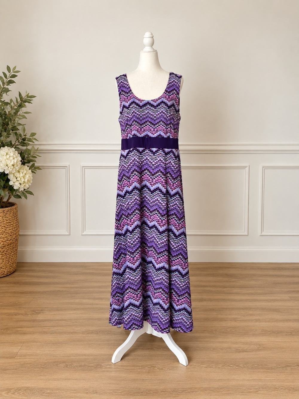 Dressbarn Woman Size 18 Purple Abstract Sleeveless Maxi Dress Stretch
